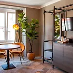 Prado Next Door 3* Остенде
