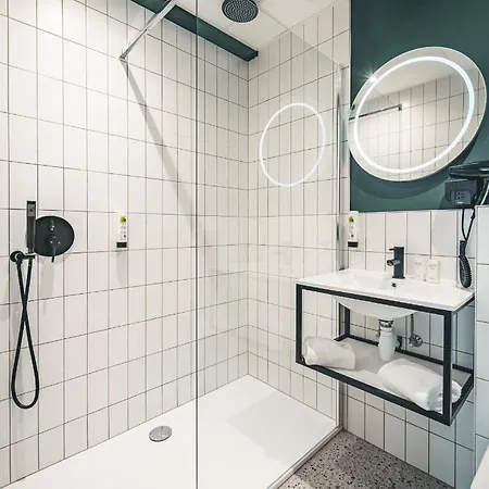 Hotel Prado Next Door Ostend