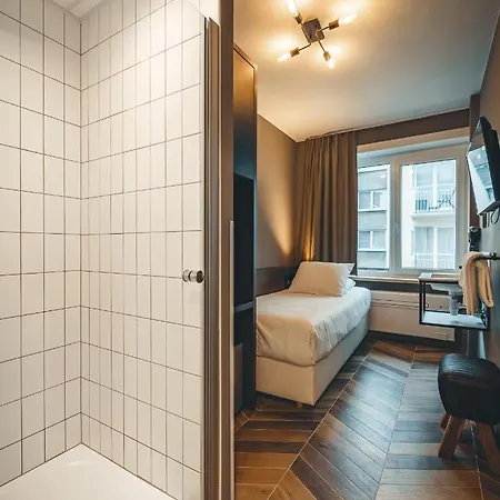 Hotel Prado Next Door