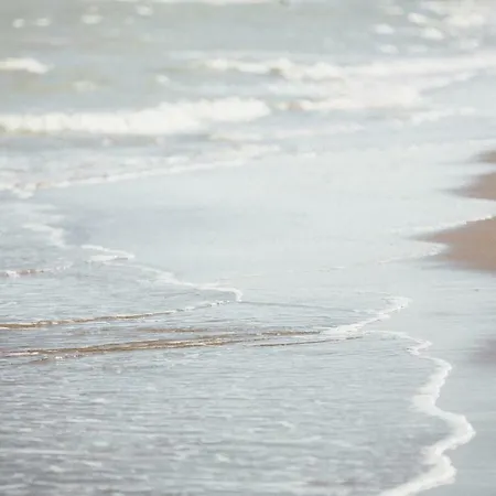 Hotel Prado Next Door