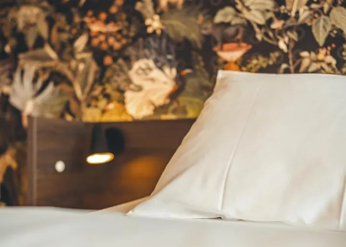 Prado Next Door 3* 奥斯滕德