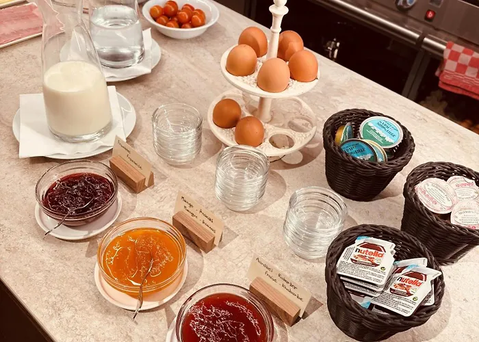 Prado Next Door 酒店 奥斯滕德