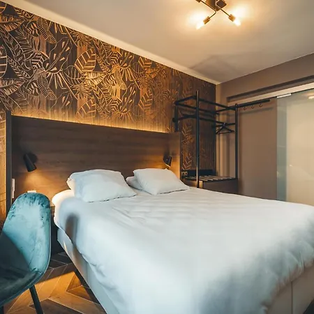 Prado Next Door 酒店